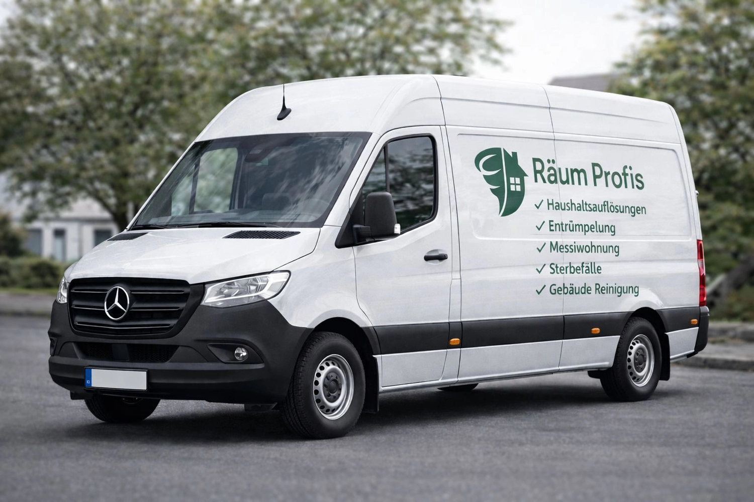 Räum Profis - Ein weißer Lieferwagen zeigt das Logo und den Schriftzug